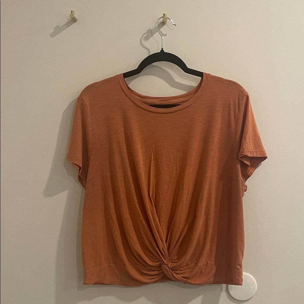 Aerie Real Soft Knot Front Tshirt Size XL Orange